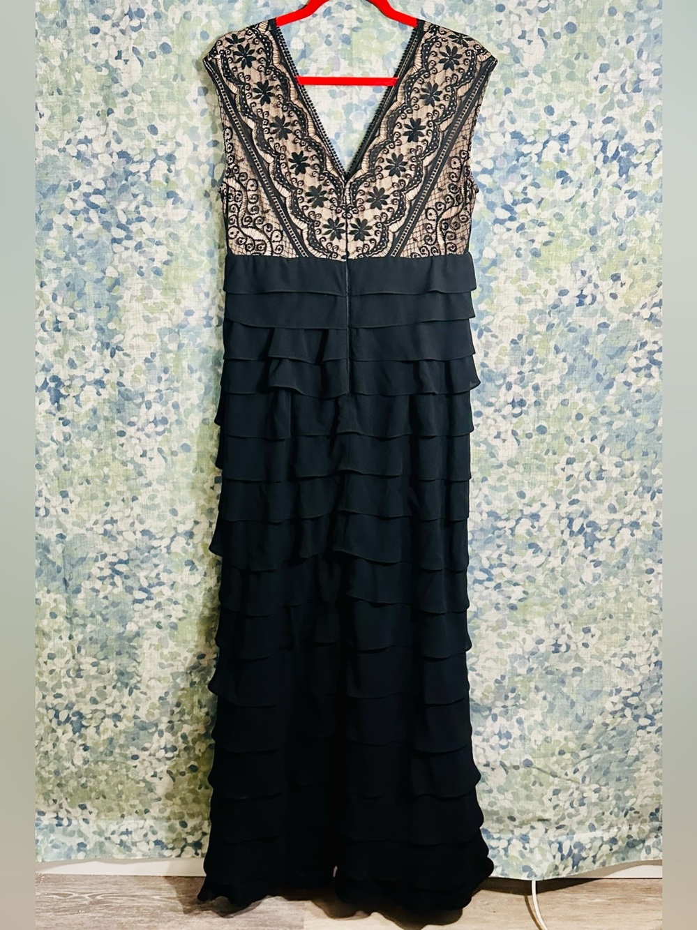 Adrianna Papell Evening Black Lace Tiered Gown Women’s 14W Formal Dress - Picture 4 of 6